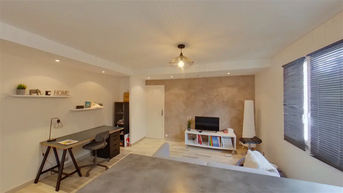 Flat Rue Jean Perrin in Tours