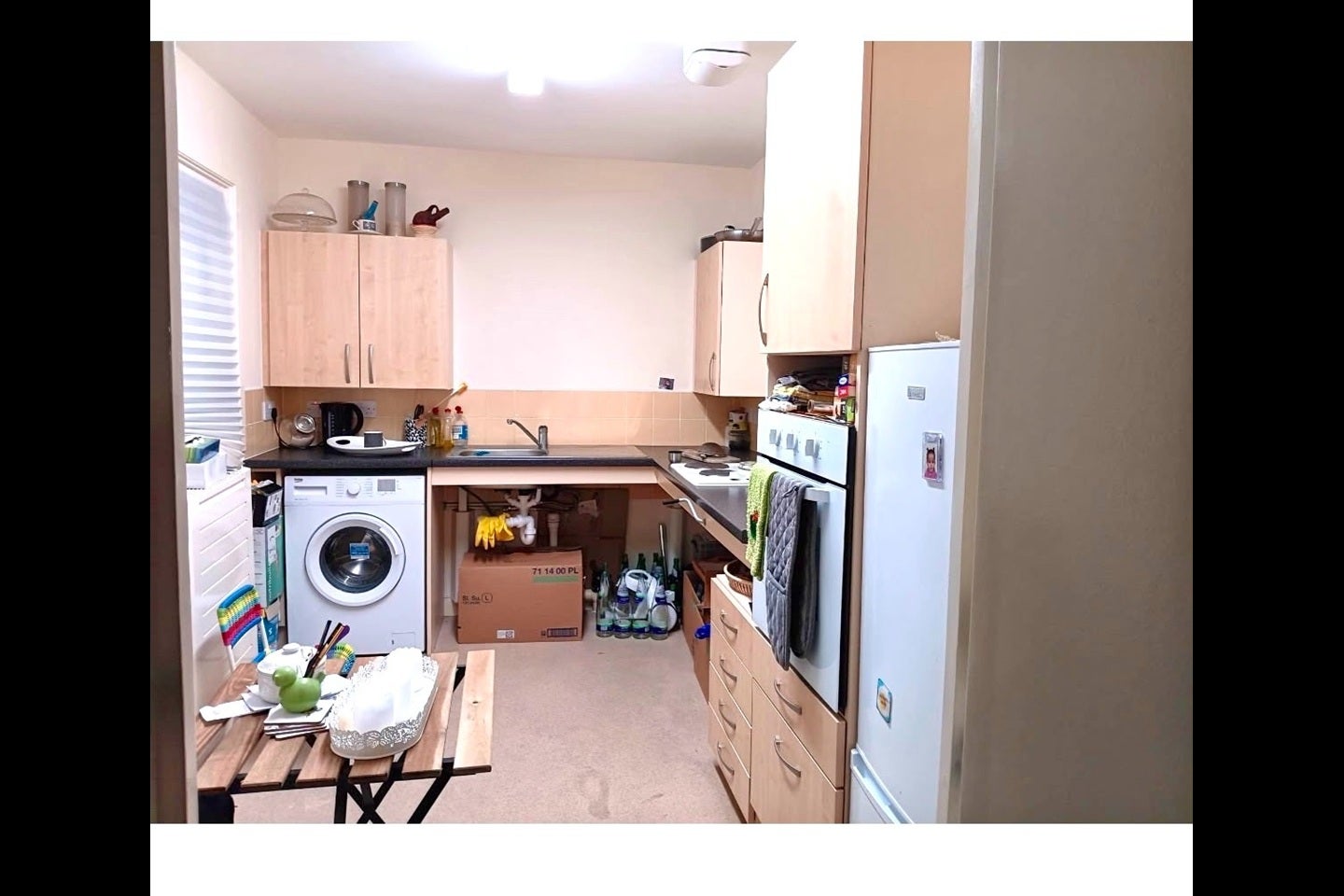 Room Lena Gardens in Greater London