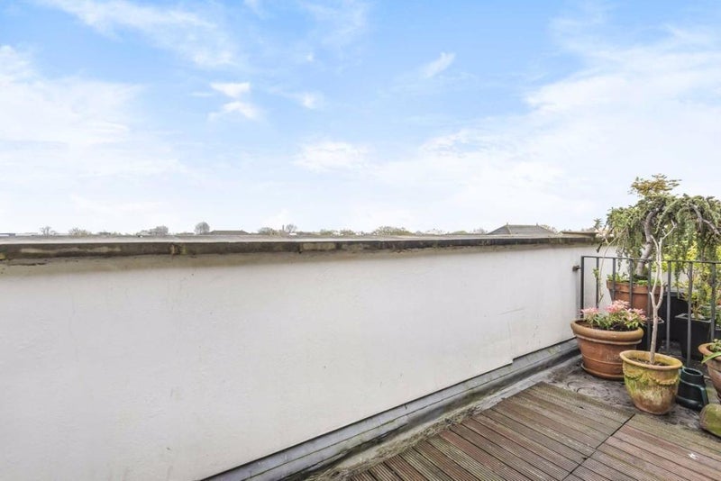 Room Burmester Road in Greater London