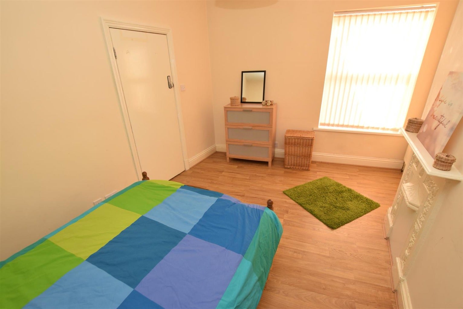 Room Mill Hill Lane in Derby