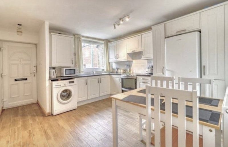 Room Wye Street in Greater London