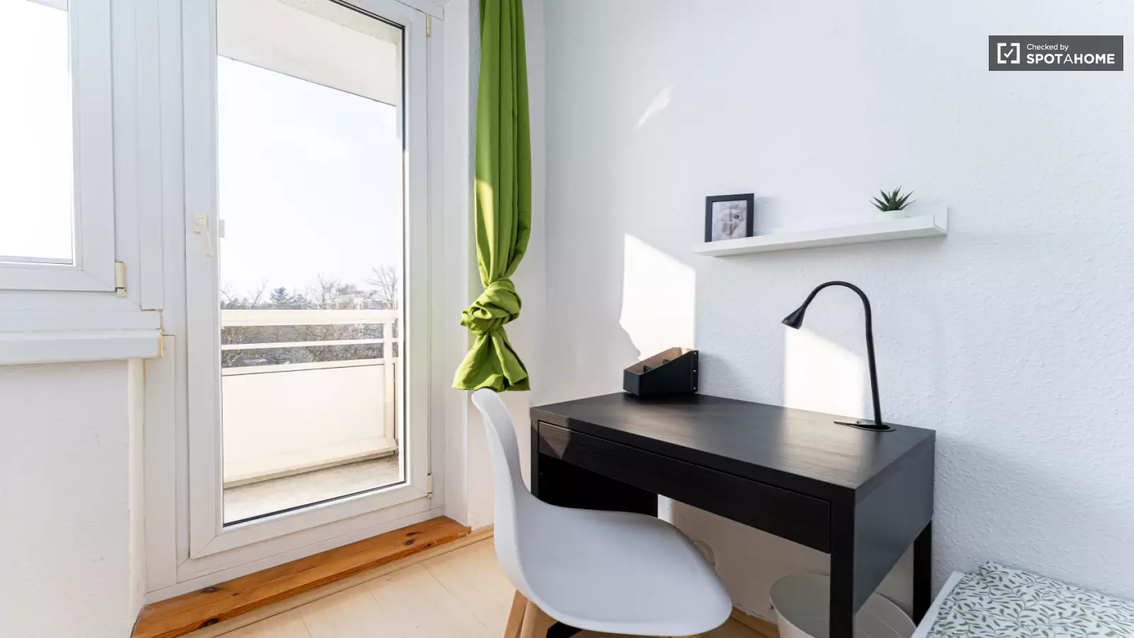 Wohnung Hohenzollerndamm in Berlin