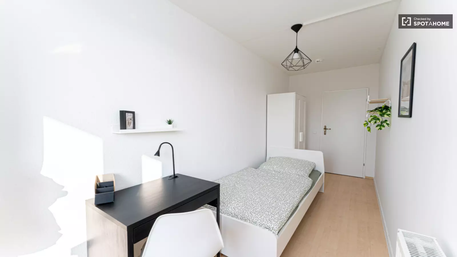 Wohnung Hohenzollerndamm in Berlin