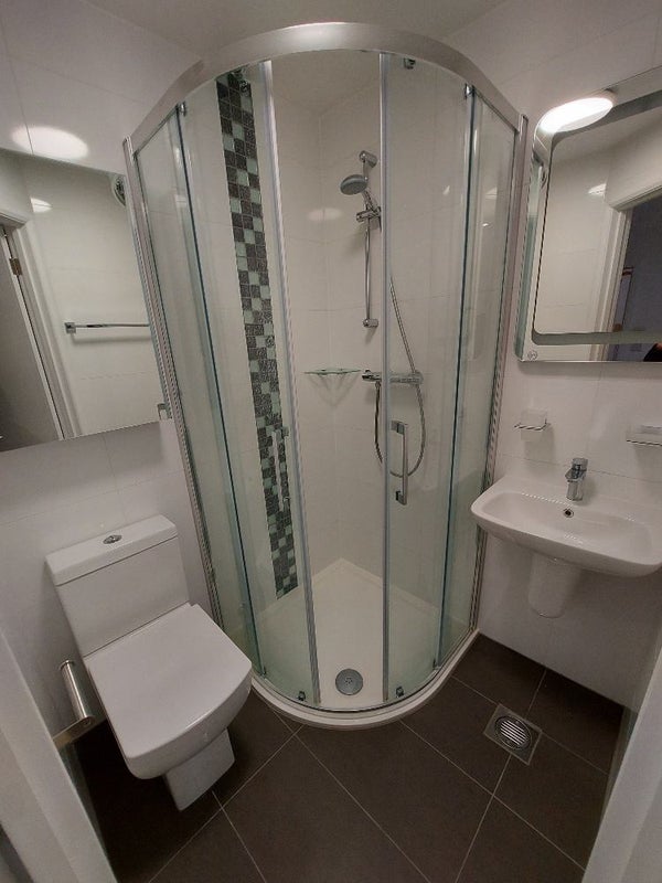 Room Noel Road in Greater London