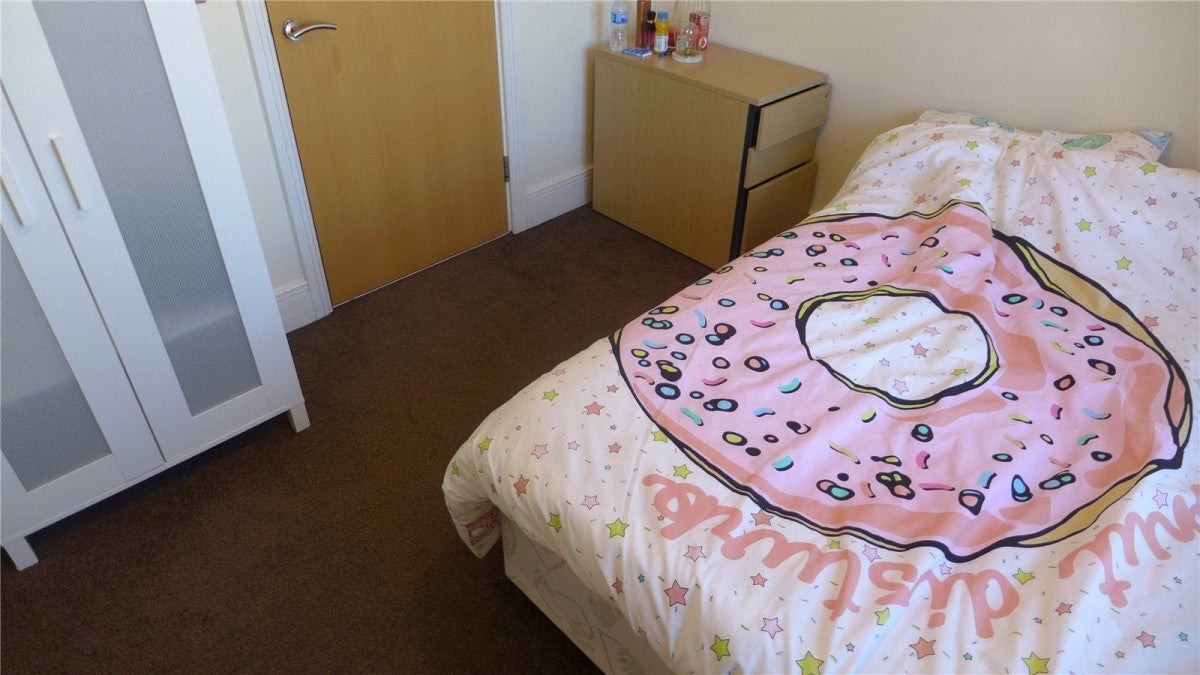 Flat Queen Victoria Road in Coventry