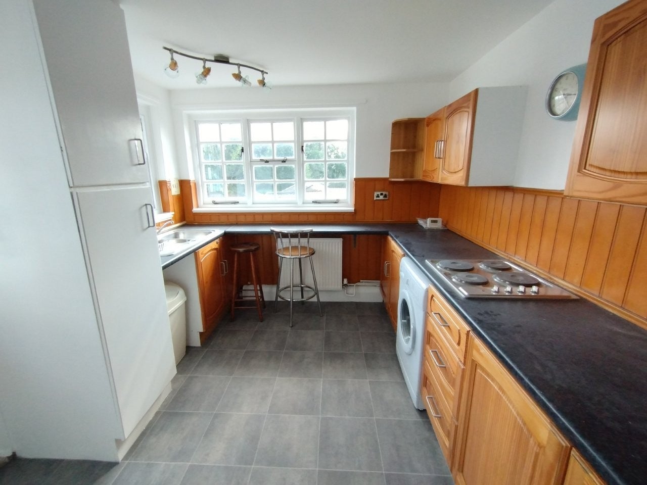 Flat Westlode Street in South Holland