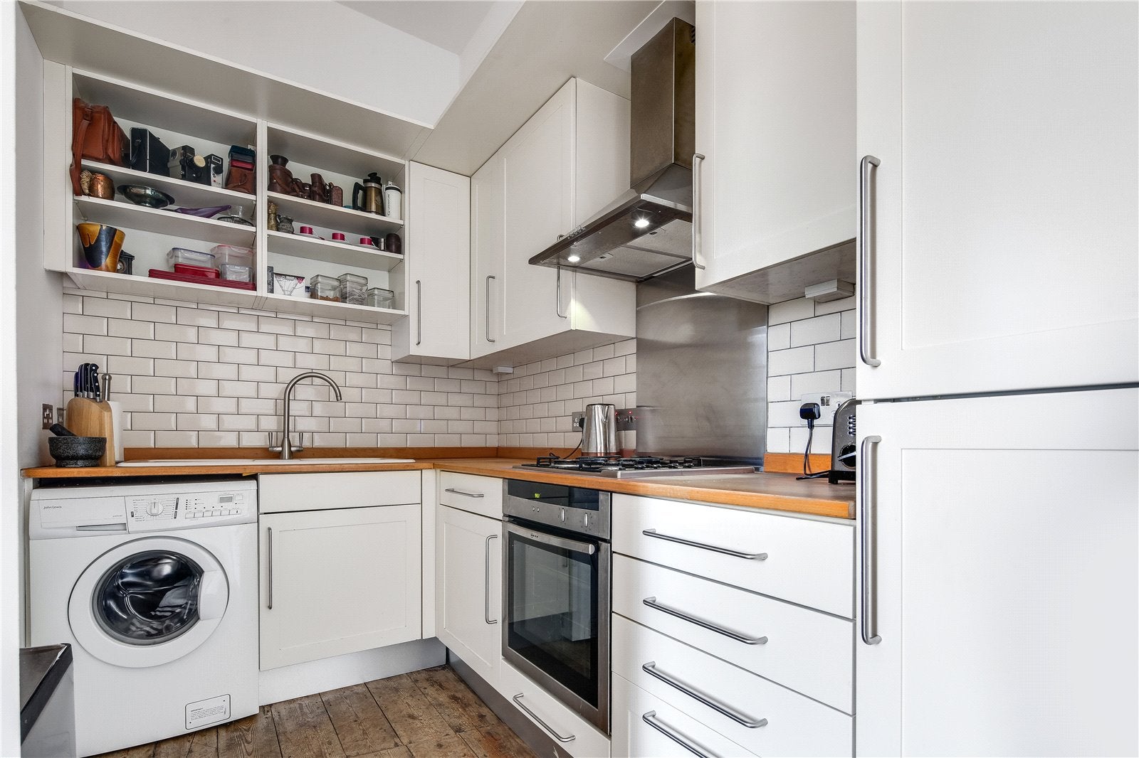 Flat North Tenter Street in Greater London