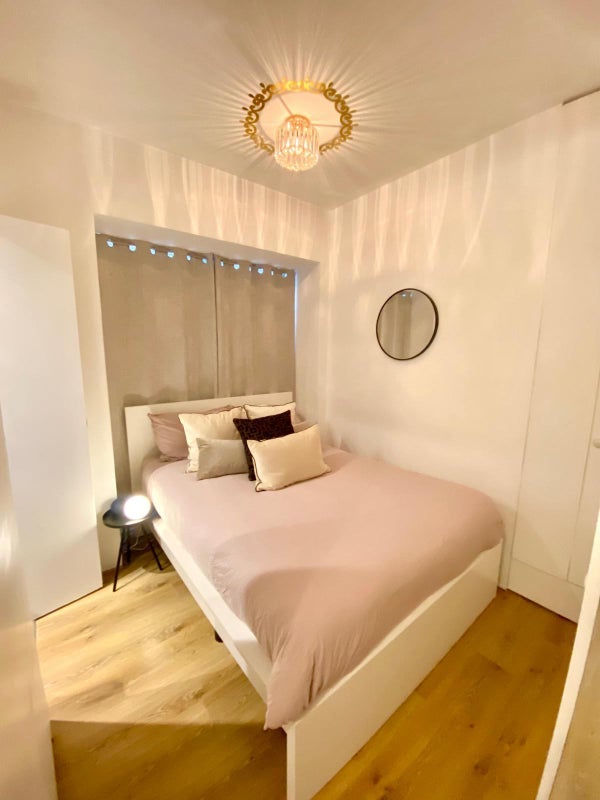 Flat Carrington Street in City of Westminster
