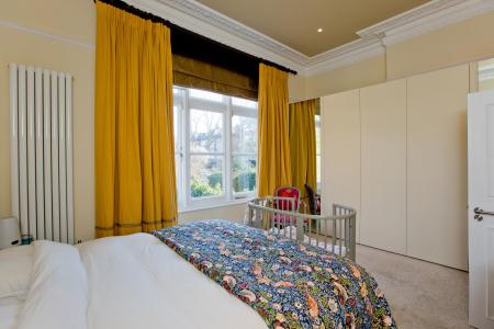 Flat Priory Road in Greater London