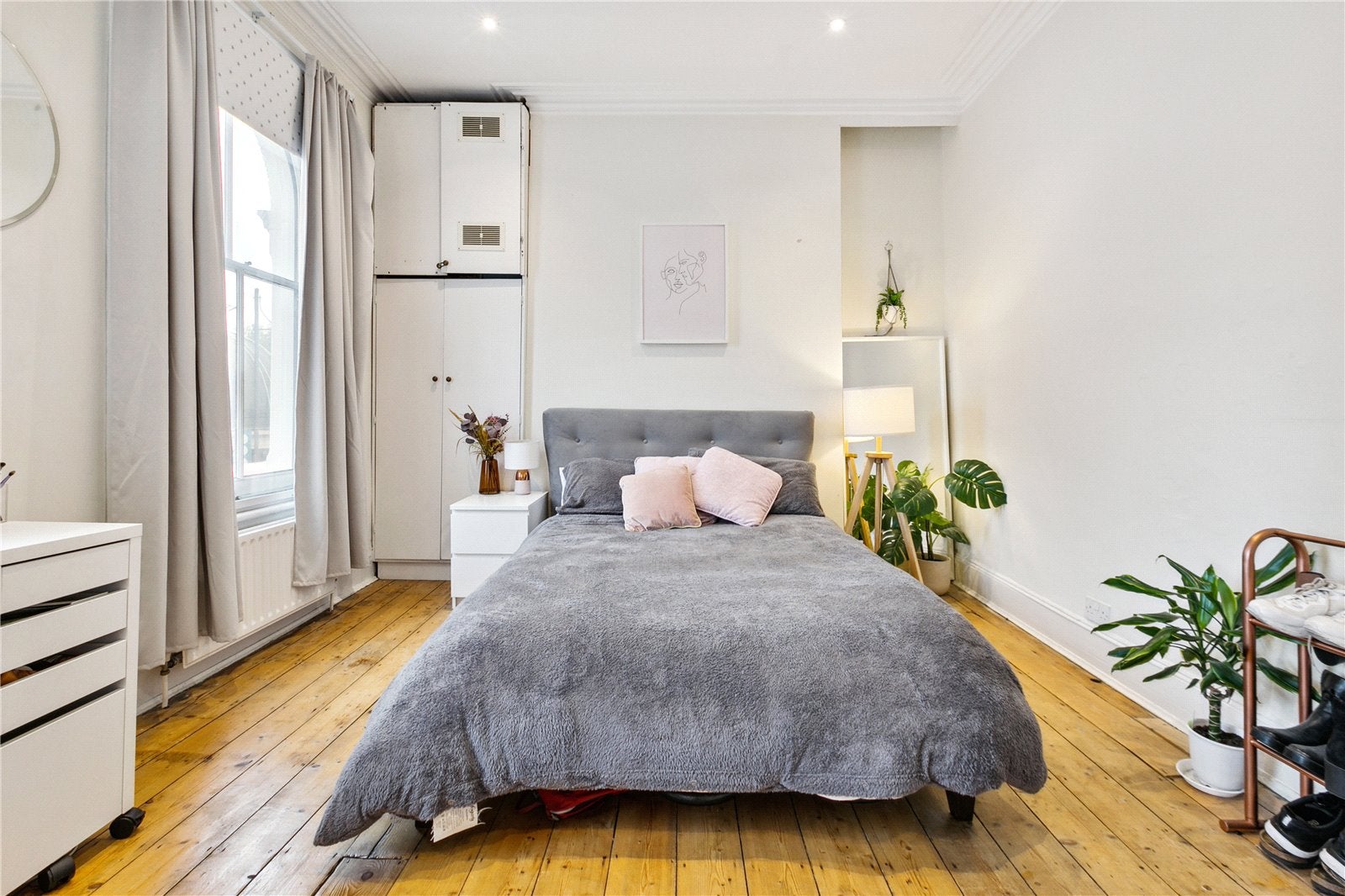Flat Stockwell Road in Greater London