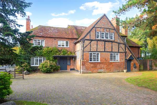 House Andwell Lane in Basingstoke and Deane