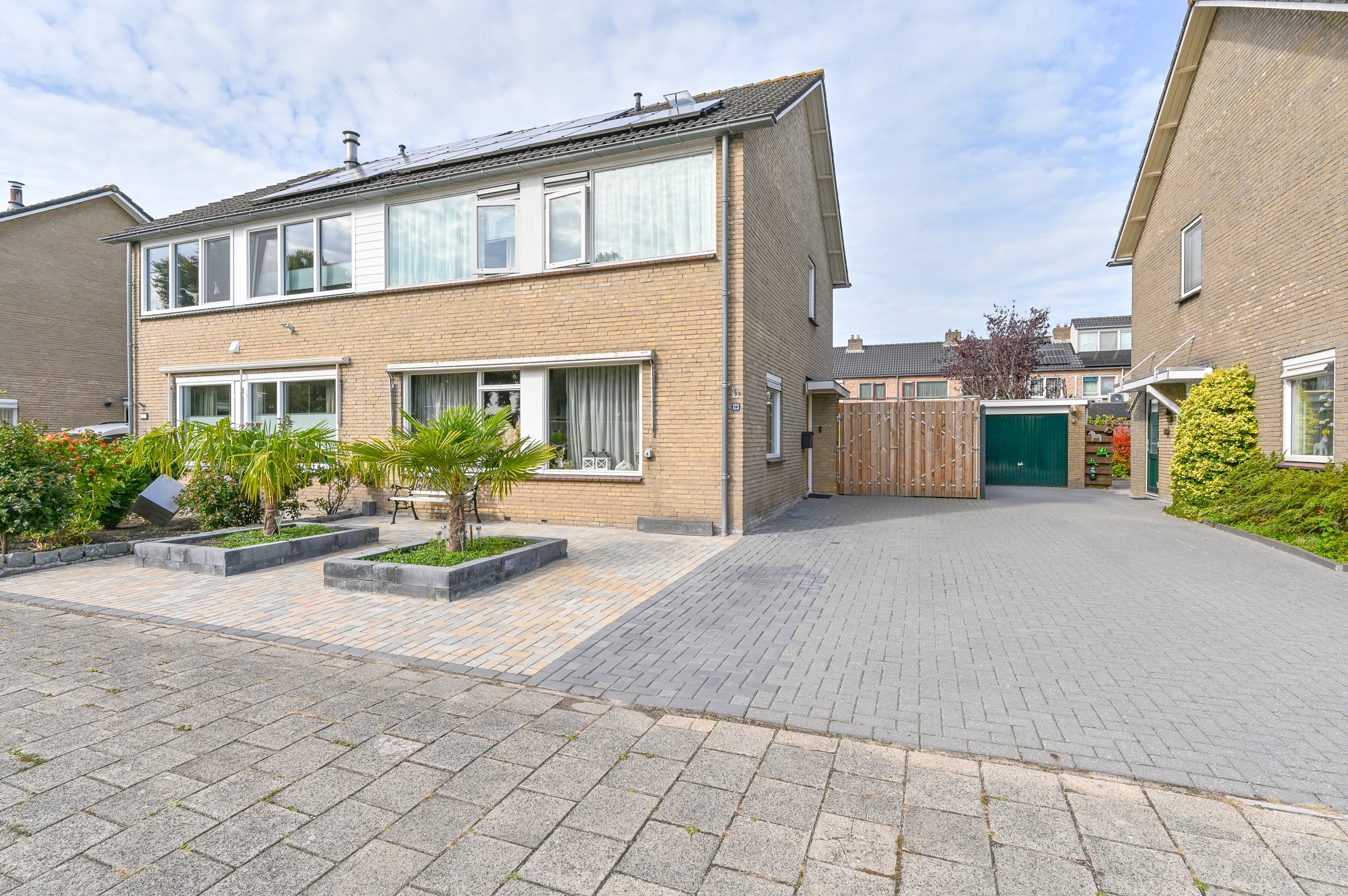 Huis Buizerdlaan 123 in Hoogeveen