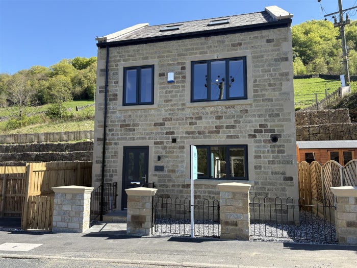 House Cragg Road in Calderdale