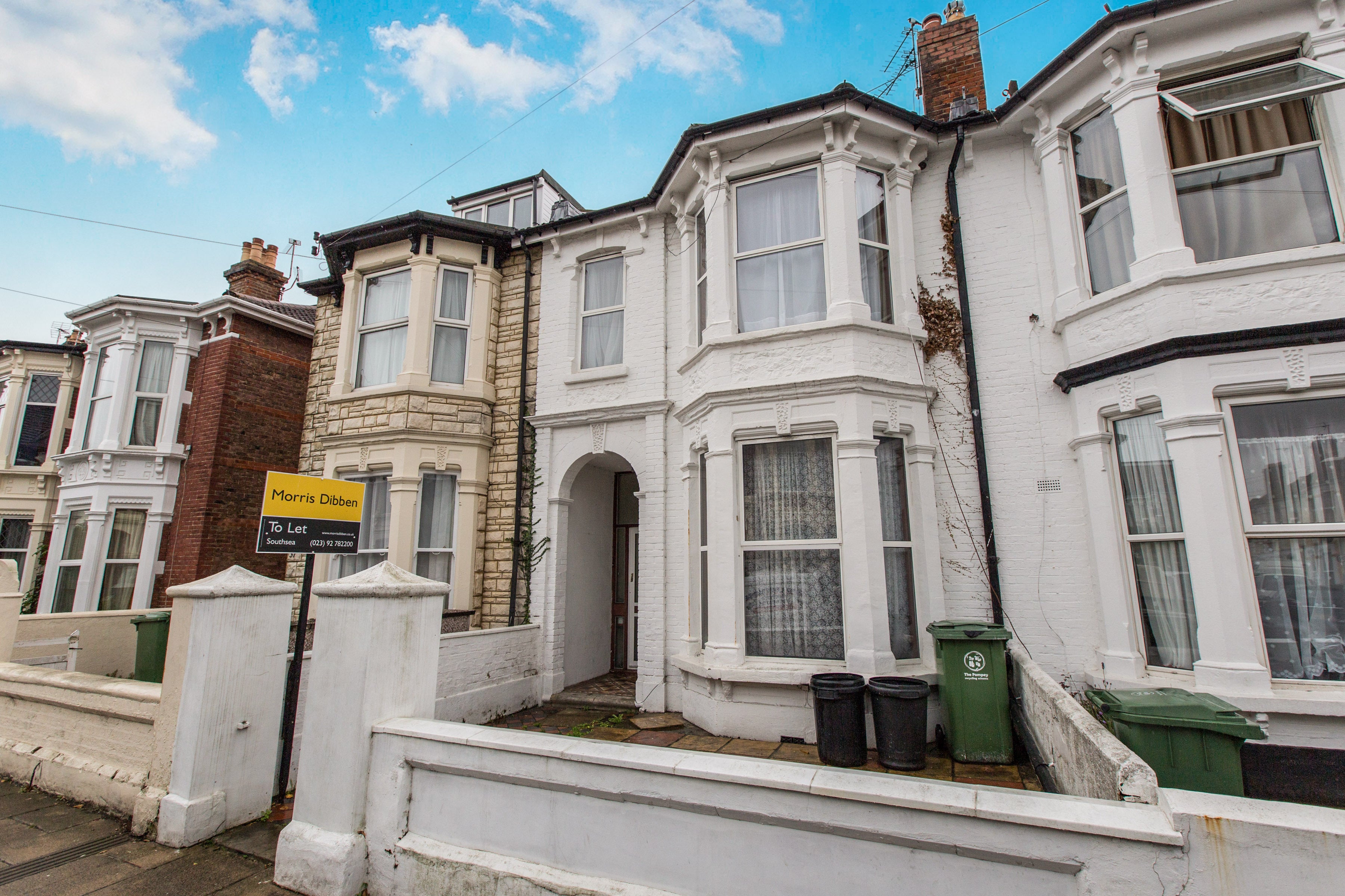 Flat Worthing Road in Portsmouth