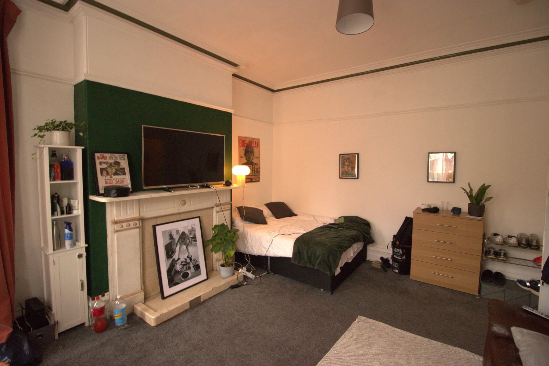 Flat Regent Park Avenue in Leeds