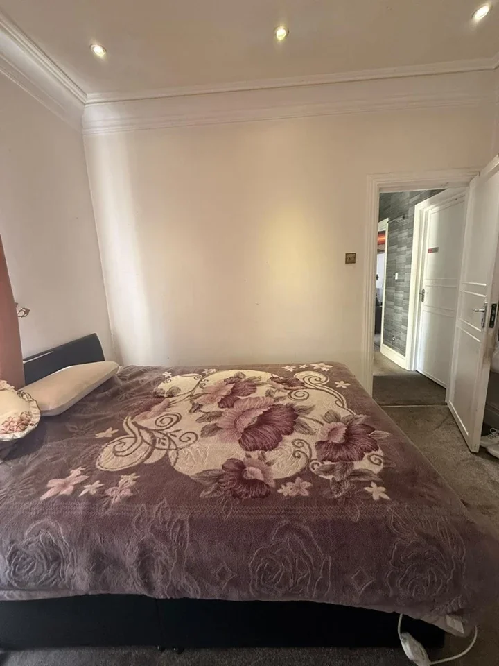 Room Endsleigh Gardens in Greater London