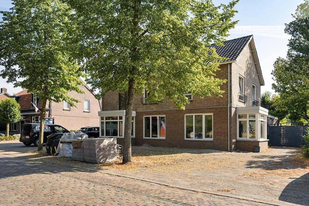 Huis Draaiboom 51 in Lage Mierde