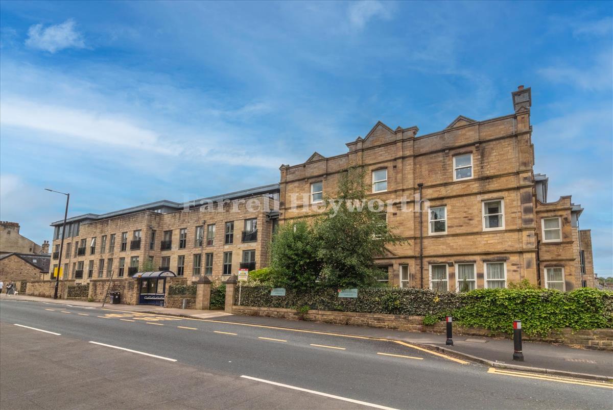 Flat Greaves Road in Lancaster