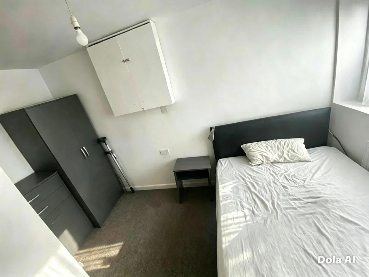 Room College Road in Gravesham