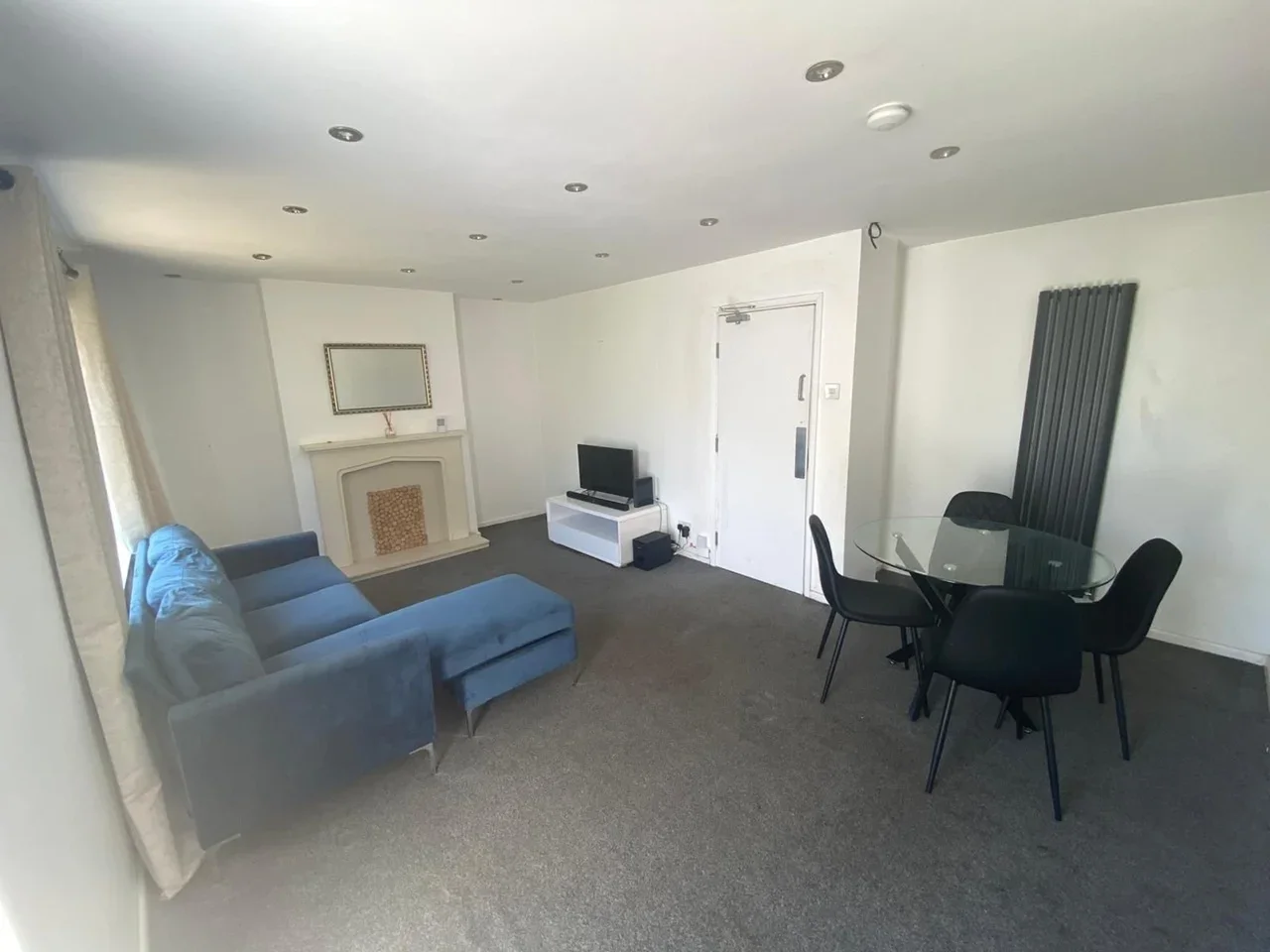 Room College Road in Gravesham