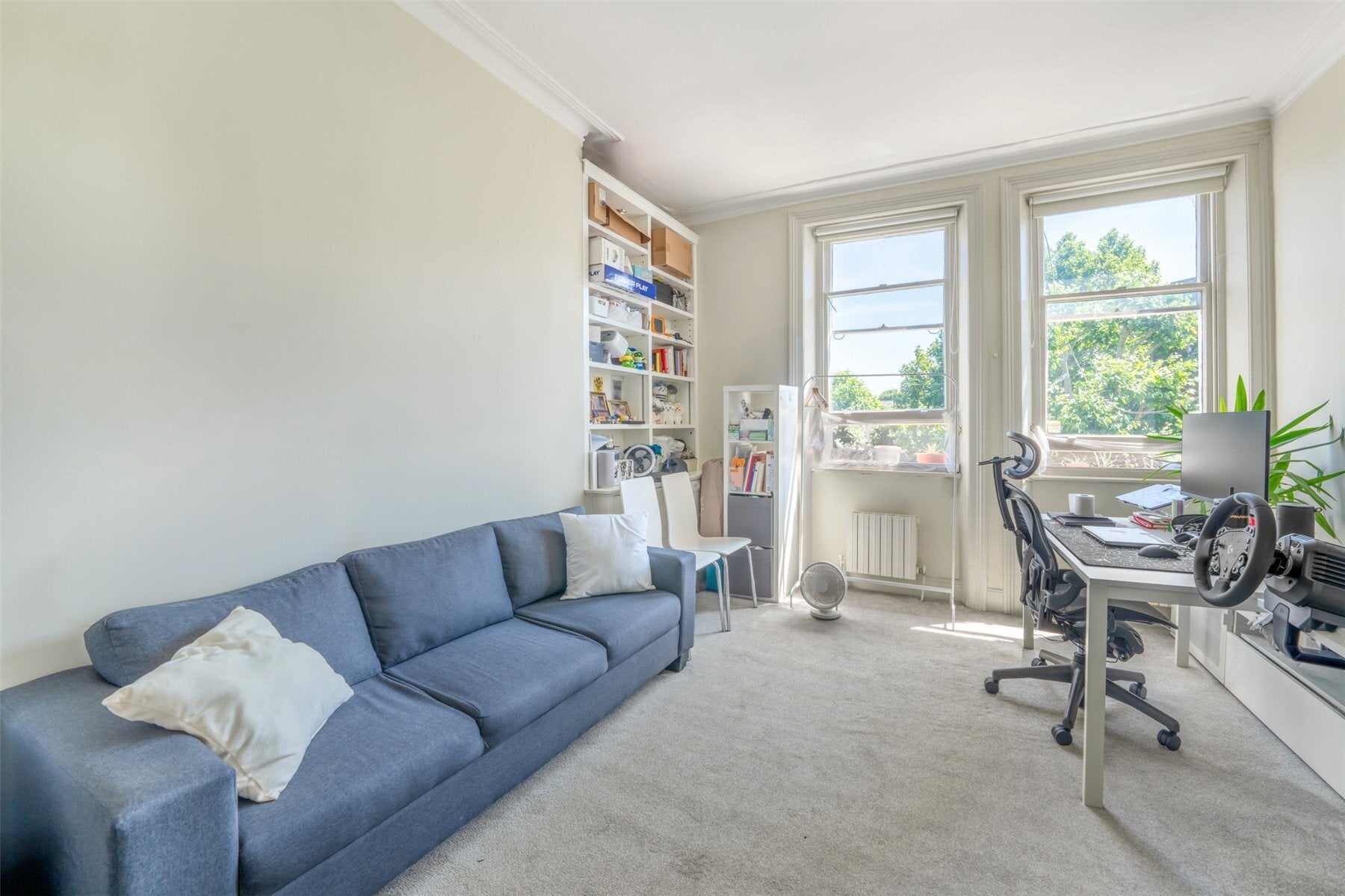 Flat Regent's Park Road in Greater London