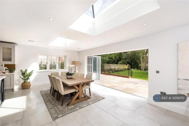 House Deans Lane in Reigate and Banstead