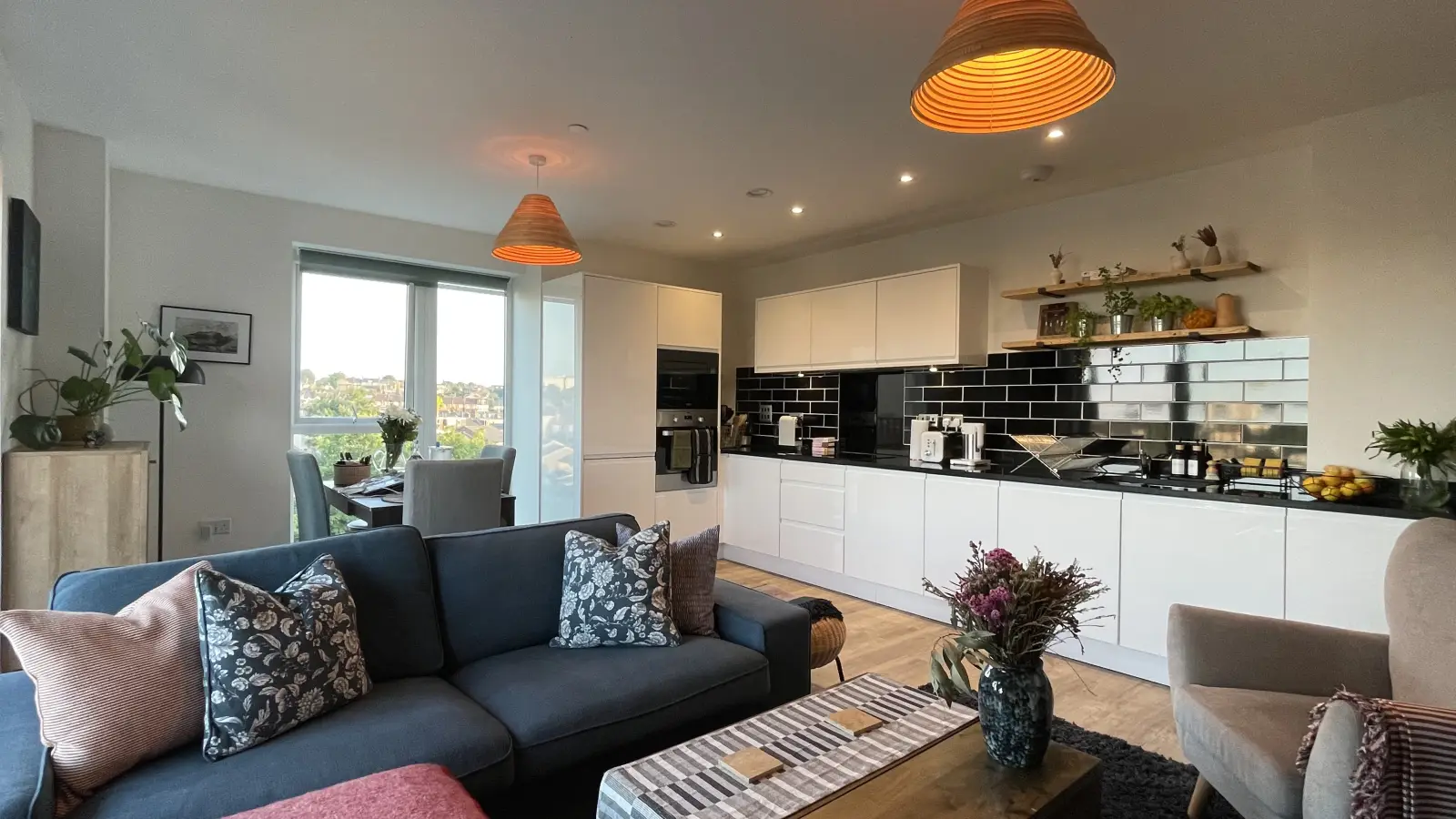Room Bernard Ashley Drive in Greater London