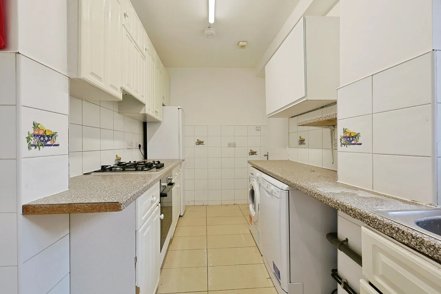 Flat Hammersmith Road in Greater London