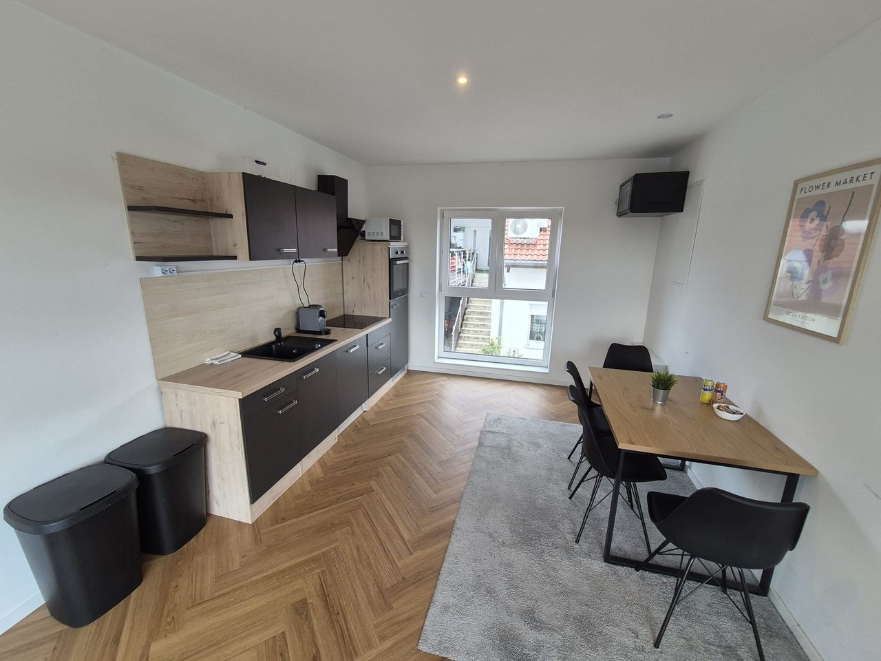 Wohnung Casteller Straße in Diedenbergen