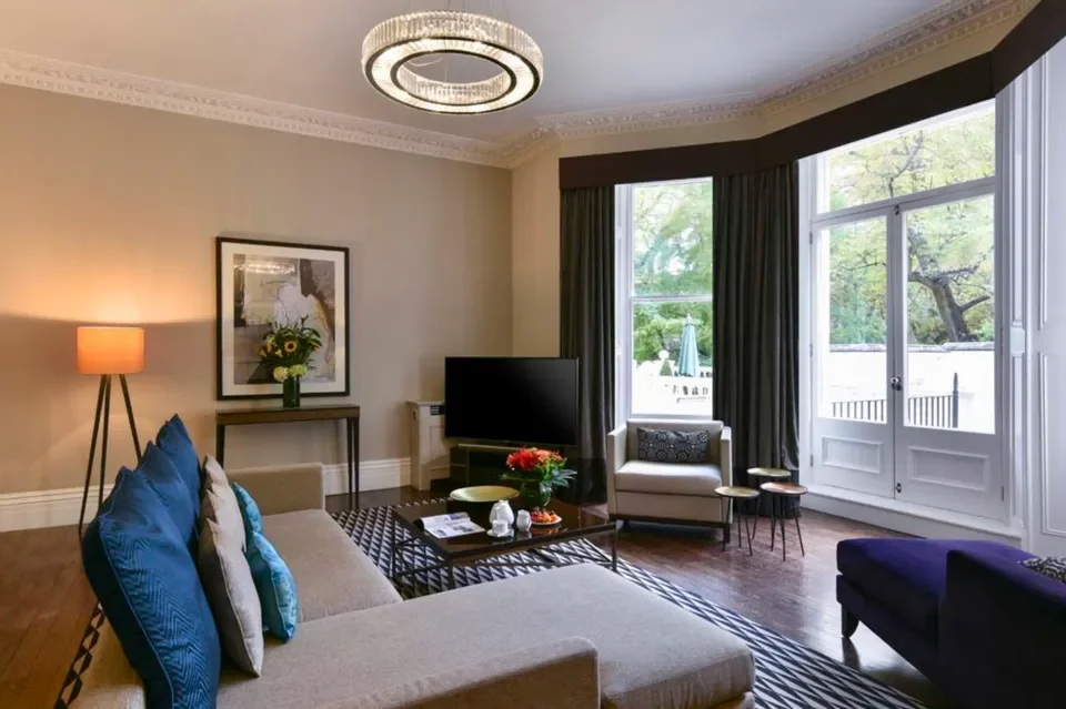 Flat Cromwell Road in Greater London