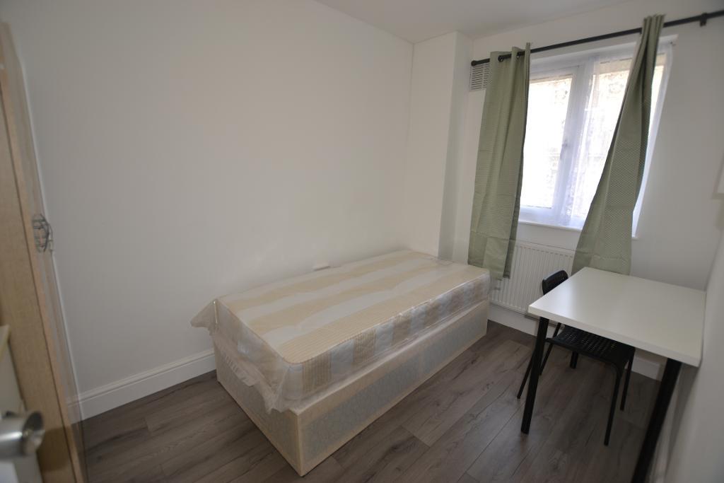 Room Elizabeth Close in Greater London