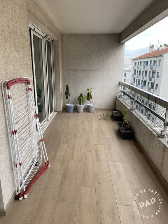 Room Avenue Henri Barbusse in Villeurbanne