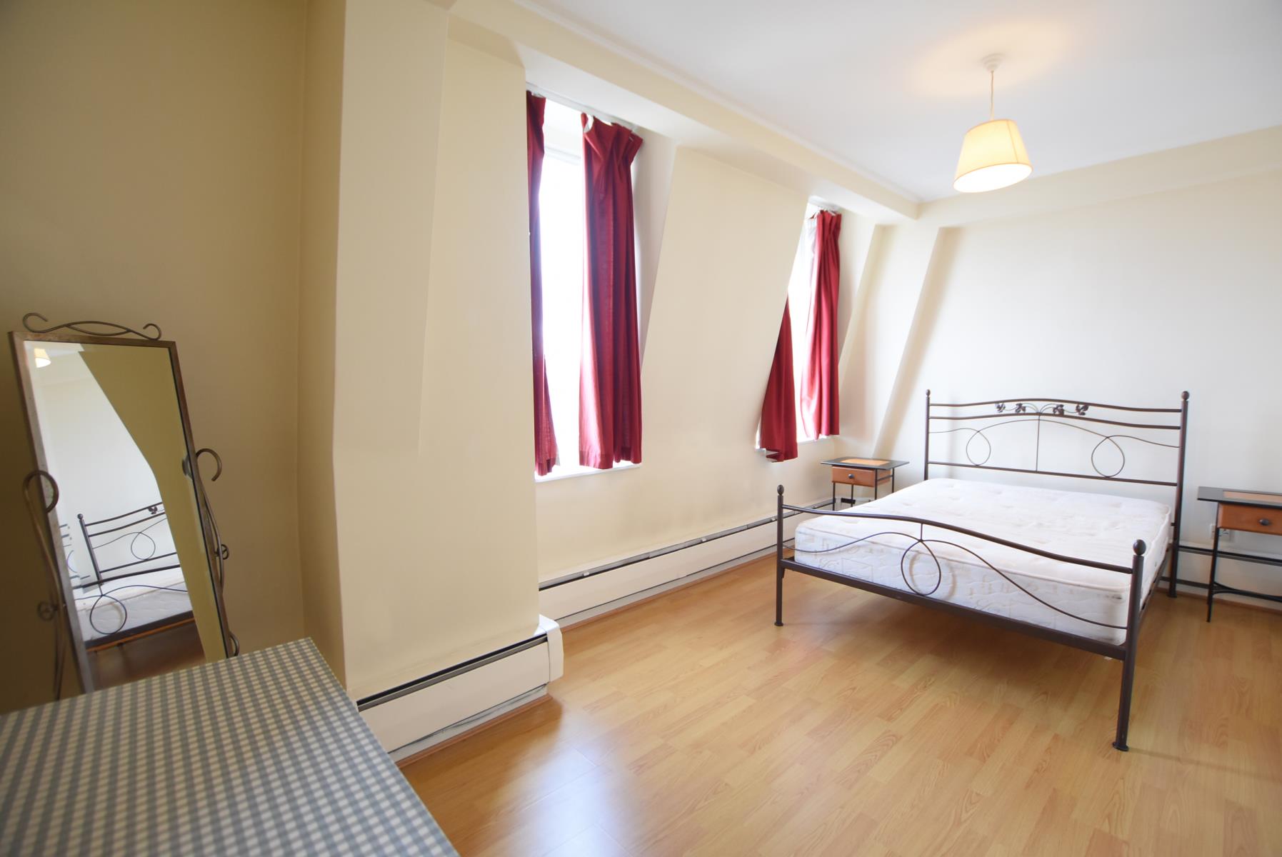 Flat Marylebone Road in City of Westminster