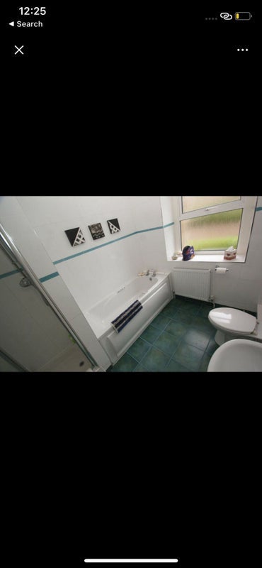 Room Goodeve Road in Bristol