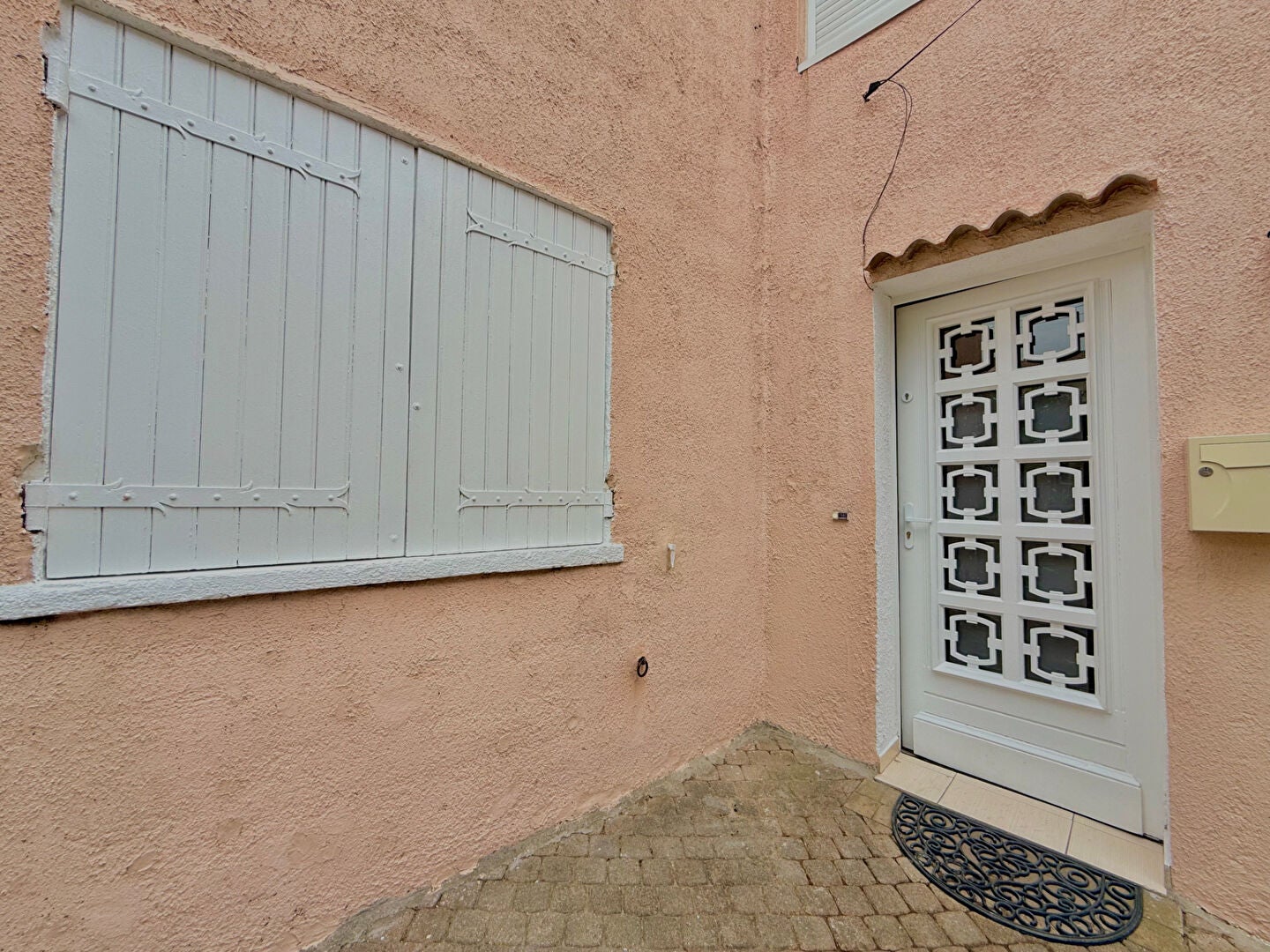 Flat Voie Roumanille in Sausset-les-Pins