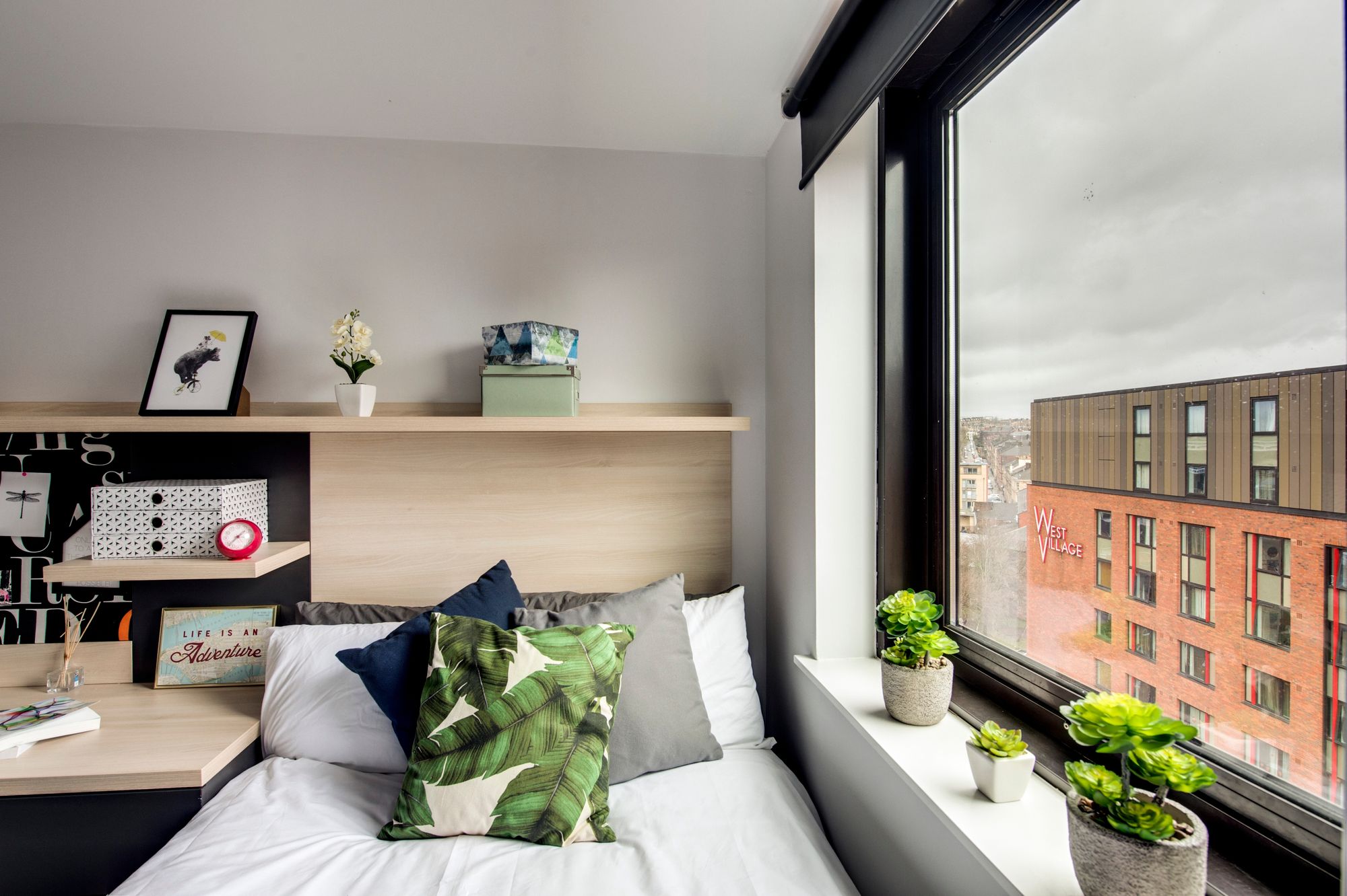 Room Beith Street in Glasgow