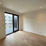 Flat Lawrence Road in Greater London