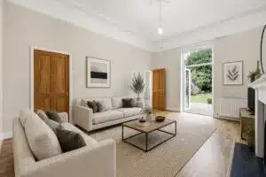 Flat Avenue Gardens in Greater London