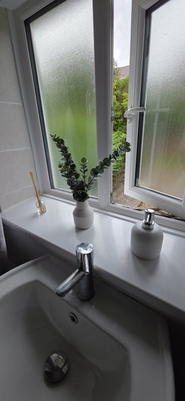 Room Brooklyn Road in Bristol