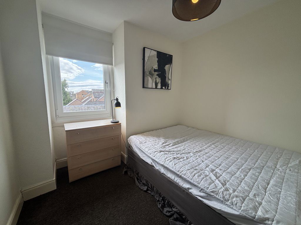 Flat Seafield Road in Dundee