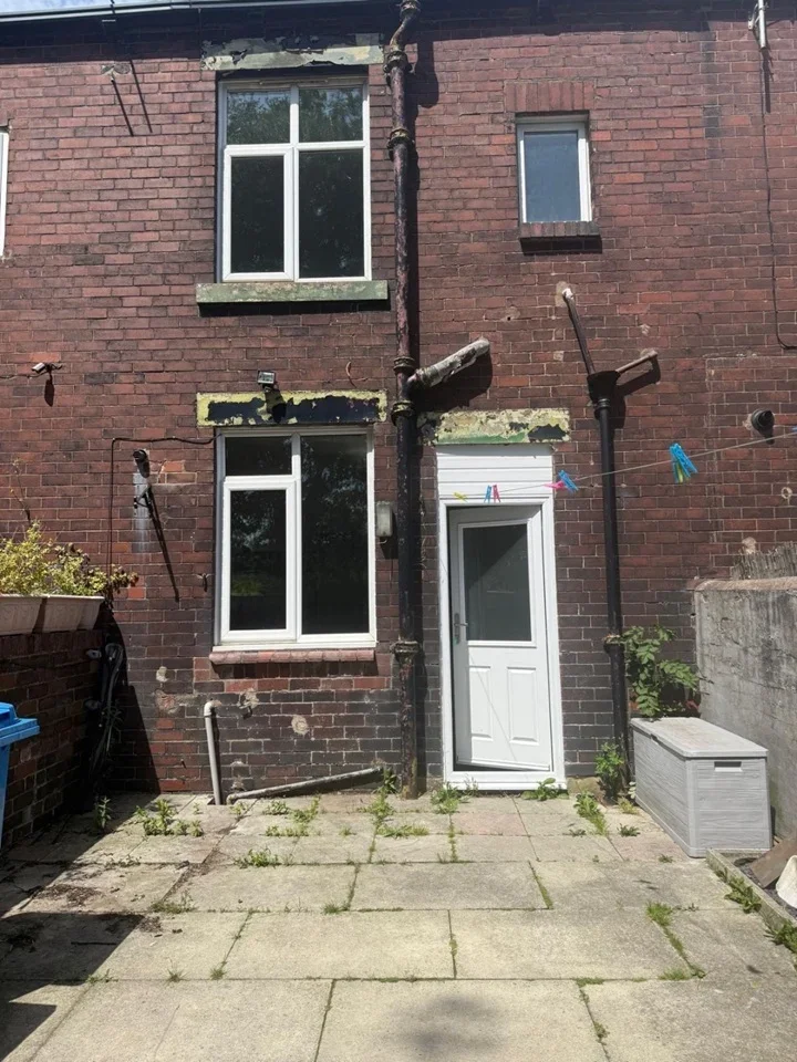 House Shaw Road in Oldham