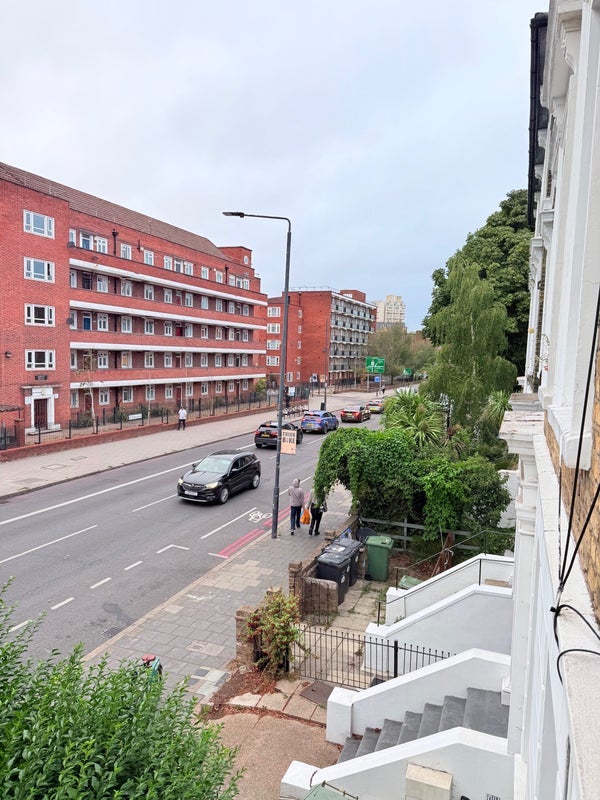 Room St Michael's Road in Greater London