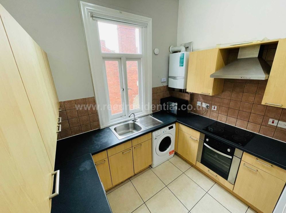 Flat Derby Road in Nottingham