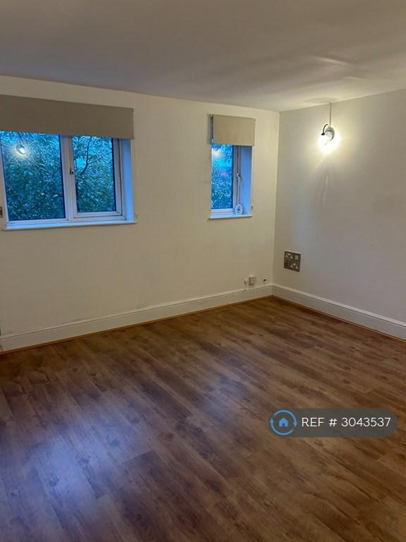 Flat Boothferry Road in Goole