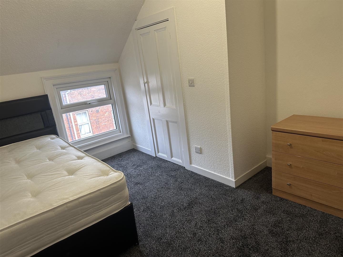 Room Saint Paul's Road in Hartlepool