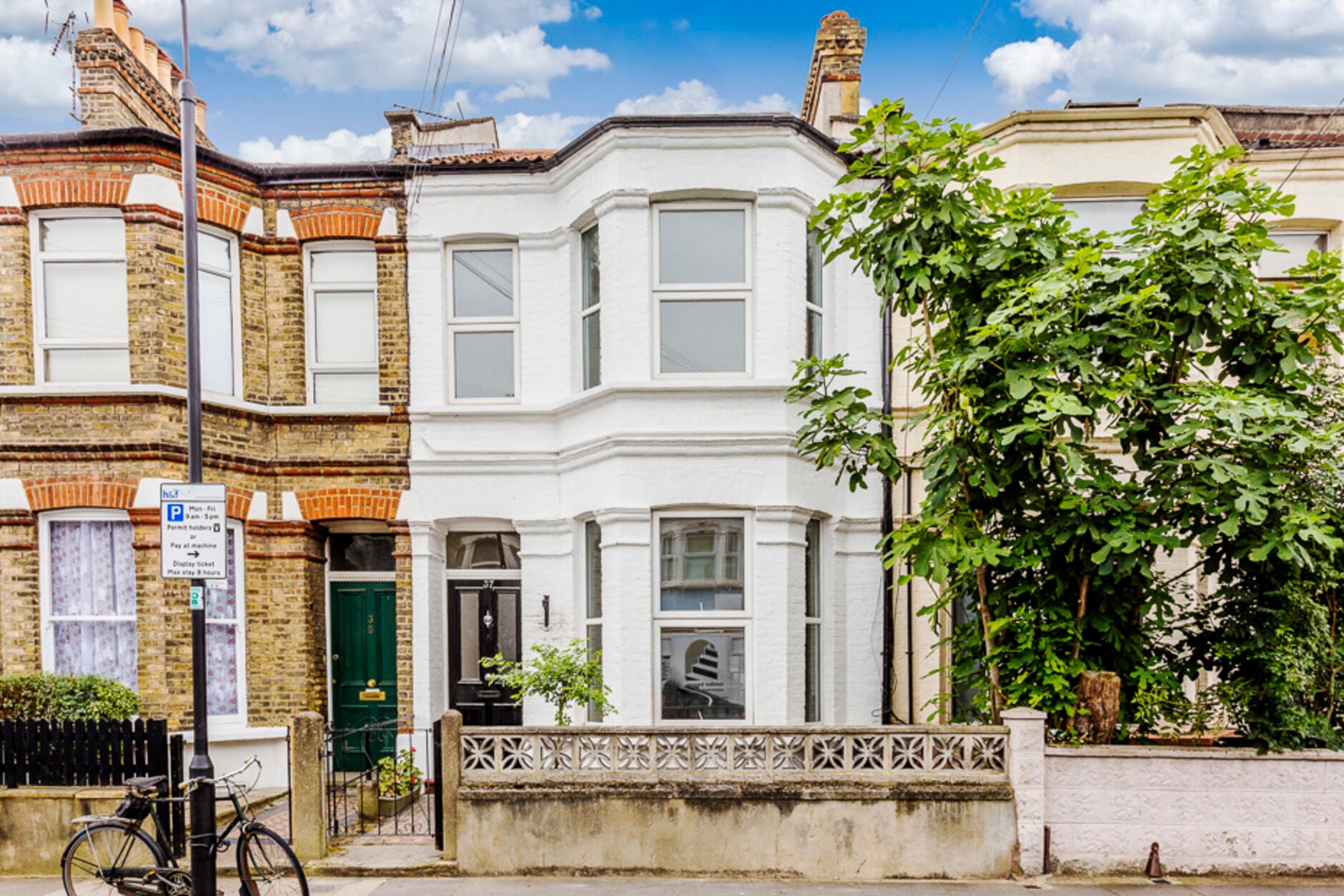 House Hadyn Park Road in Greater London
