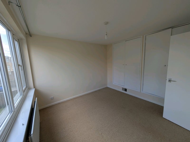 Room Turnpike Link in Greater London