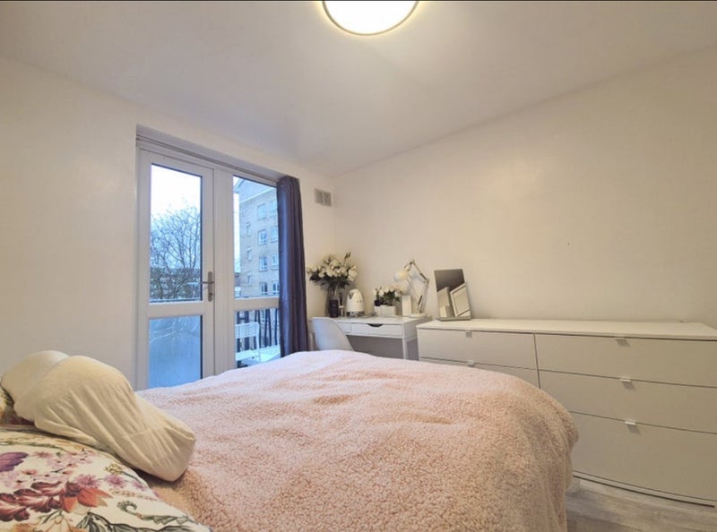 Room Benworth Street in Greater London