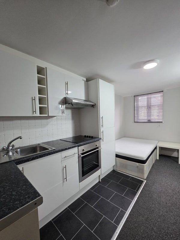 Flat Donald Street in Cardiff