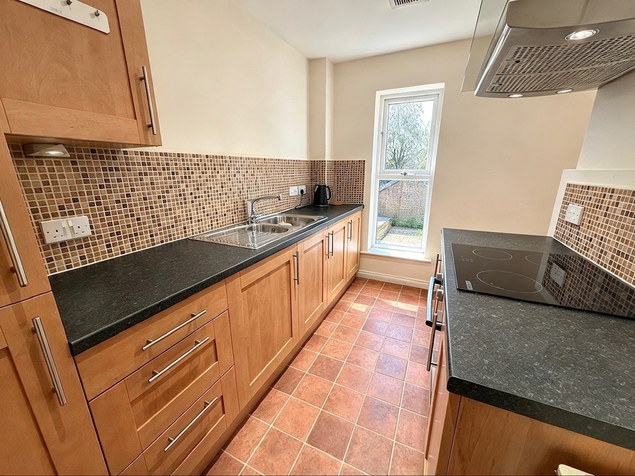 Flat Roundhaven in Durham